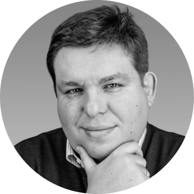 ИЛЬЯ НАЗАРОВ